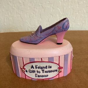 Paula Ceramic Trinket Box”A Friend is a Gift to Treasure Forever” pink